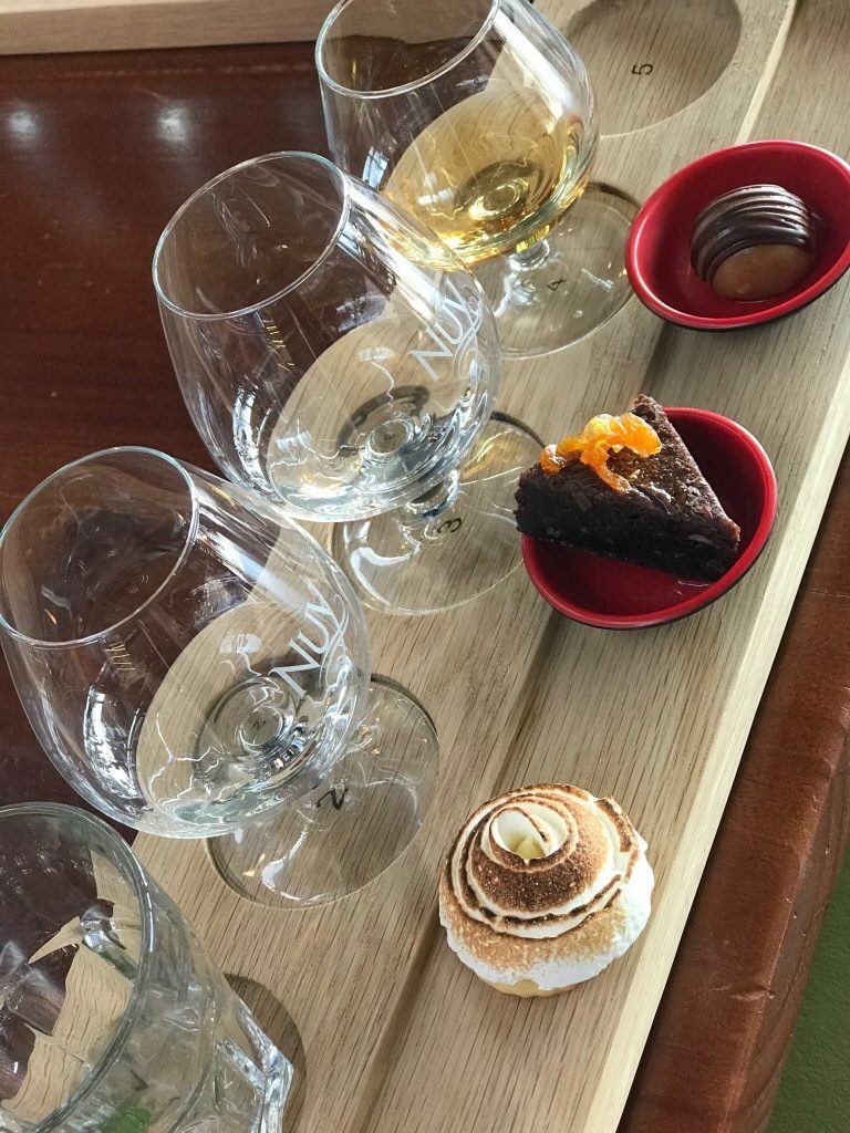 NUYWINERY's tweet photo. Thank you @BitsRuby for your visit and mentioning us in your #ExploreWorcester blog.
Read more at https://t.co/OwKsXEIrhW
πΈ - #LittleBitsofRuby
#MondayMotivation #Cheers #Gin #Brandy #Chocolate https://t.co/IdjMFWVNJE