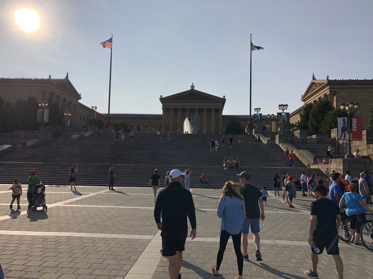 kungbrewski's tweet photo. Part 1 of my awesome week in Philly.

Ran the Rocky steps, ate bomb food in the reading terminal market, and ate dinner on a ship.

#twitchTBD https://t.co/7rToFxZrK2