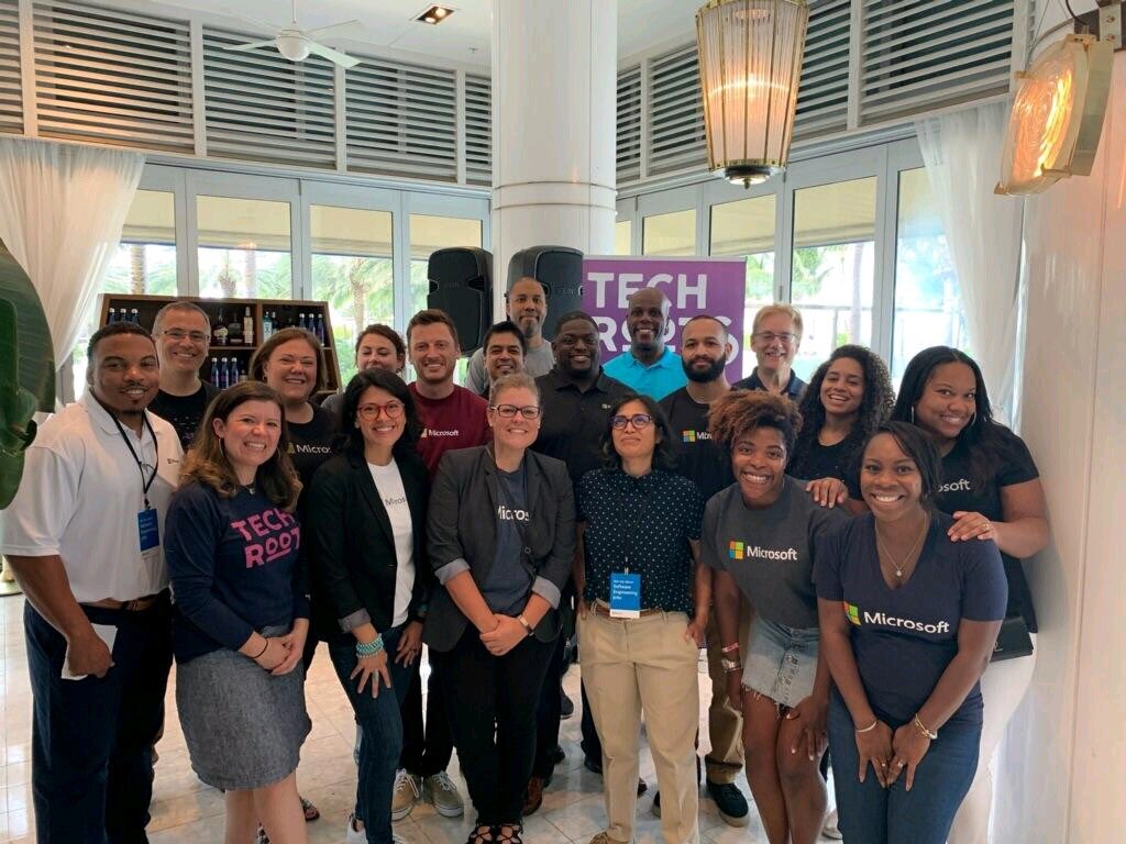 JesseSparksMSFT's tweet photo. really dope time in miami for #Microsoft #TechRoots 2019 ✊🏽 #BlackTechPipeline #BlackTechTwitter #Diversity https://t.co/q38XvVuR0Q