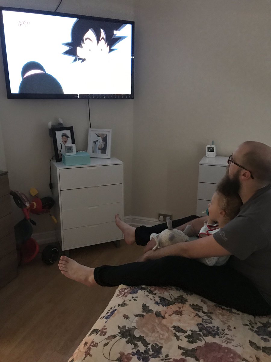 wulfwinggaming's tweet image. Just got home and my little boy is sat watching dragon ball z before bed, so I had to jump in and watch it with him! #geekdads #DragonBallZ