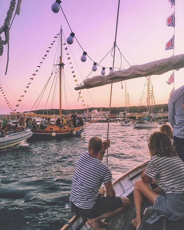 igers_cagliari's tweet photo. Best of #igerscagliari - Buonasera Instagramers! Diamo il benvenuto al mese luglio spostandoci sull'isola di San Pietro che due giorni fa ha celebrato il suo Santo Patrono. A tal proposito, il Best di oggi se lo aggiudica @maricci5 che con il suo scatto … https://t.co/AgwouGiQkV https://t.co/bUP6RcrS7c