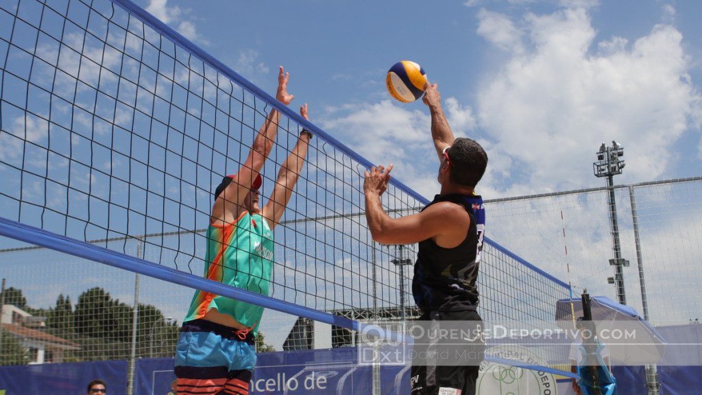 Emoción y espectáculo en el XIV Torneo Cidade de Ourense de voley playa | <a href="/OurenseVP/">Ourense Volei Praia</a> ourensedeportivo.com/voleibol/emoci…