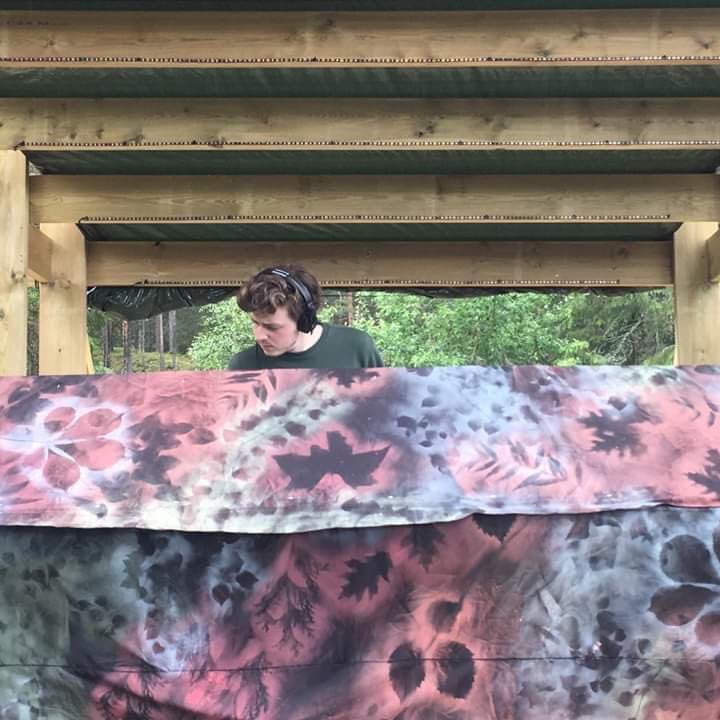 MonumentPodcast's tweet photo. From the MNMT Festival, we have a special recording of the brilliant Samuel.
☄️Smooth ambient tones associated with orchestral progressions. A life changing 2 hour experience! 🌊
Enjoy the ride:
https://t.co/C9lKERZb20
#ambient #festival #recording #experimental #mnmt #oslo https://t.co/j8kiCo8f7p