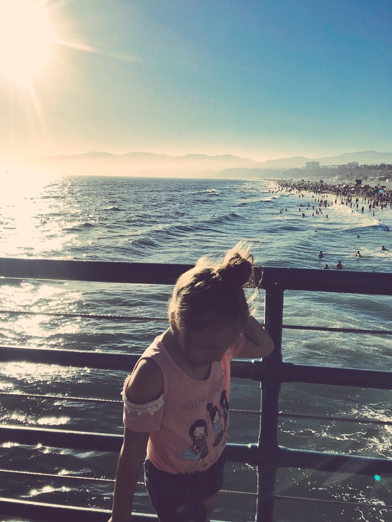 LicaaCisneros's tweet image. 💛✨🌊 #1always