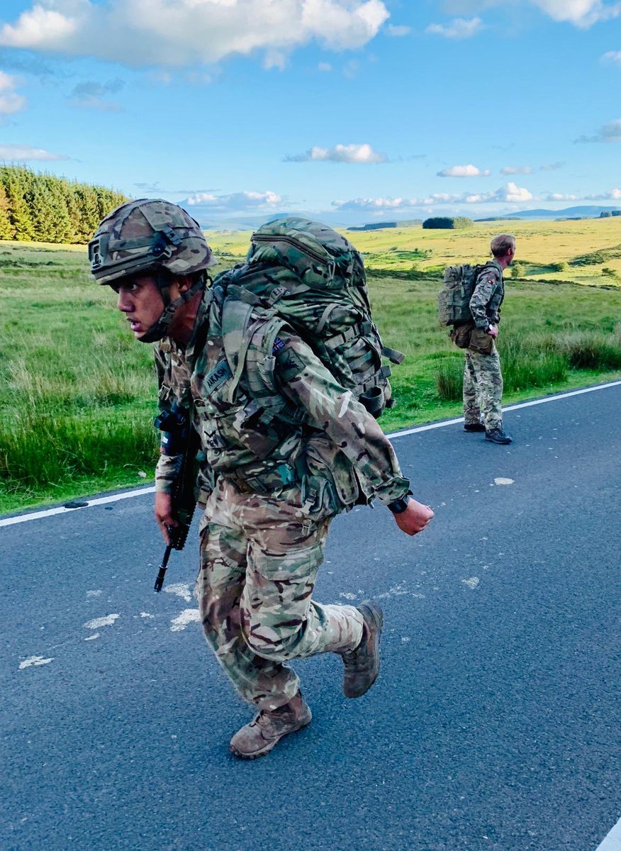 IBSBrecon's tweet photo. #SCBC1901 are straight back into it, two miler first, now for three days of section attacks! #Infantry #MondayMotivation https://t.co/kezWXPYBUU
