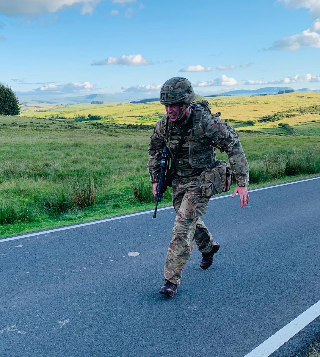 IBSBrecon's tweet photo. #SCBC1901 are straight back into it, two miler first, now for three days of section attacks! #Infantry #MondayMotivation https://t.co/kezWXPYBUU