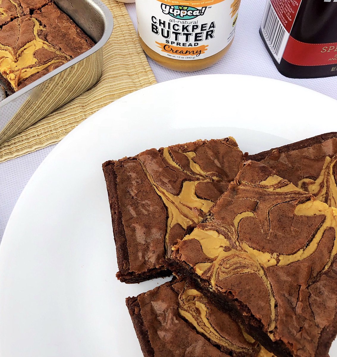 Great taste AND top 14 allergen free. Hopefully that gives us some “brownie” points! ☺️
 #chickpeabutter #nutfreespread #nonutbutter  #nutfreevegan #dairyfree #plantprotein #yippeabutter #columbusfoodbloggers #allergyawareness #foodallergy #allergyfriendly #foodallergymom