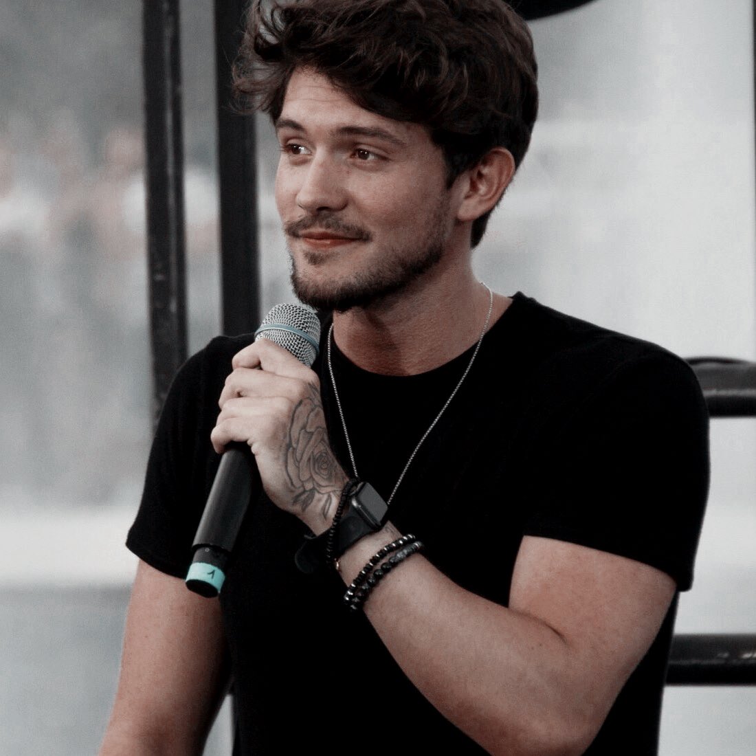 leftmcn's tweet image. ⿻       𝐶𝑎𝑟𝑙𝑜𝑠 𝐑̶𝐮̶𝐢̶́𝐳̶ 𝐀̶𝐫̶𝐞̶́𝐯̶𝐚̶𝐥̶𝐨̶ 𝑅𝑖𝑔𝘩𝑡 

ㅤ   ╰───╼━━━━━━╾───╮

      ┗━┉ ❛Así como hacen los 𝔩̲𝔬̲𝔟̲𝔬̲𝔰̲ ̲. 

ꪶ rol medio/extenso.
ꪶ #freeot. / #otfake. / #freerol.

⠀⠀ ⠀ ↺ para ayudar. 
⠀⠀⠀  ♡ para socializar.