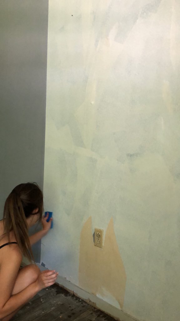 Peeling wallpaper, DIY!!! 🤪