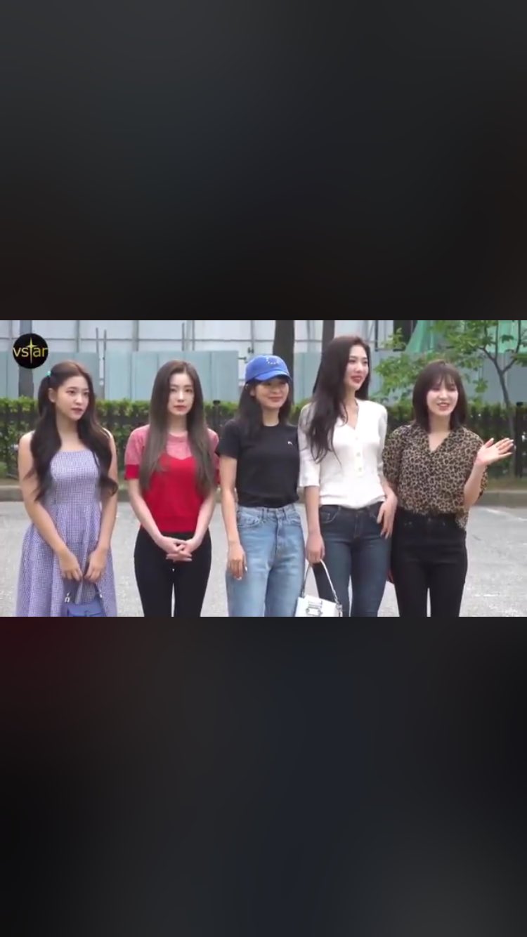 Twitter 上的 サラン ジョイ子167センチで 150センチ代 スルギは162らしい のメンバーと並ぶとやっぱりよりスラッと感増す 身長ほしい 長身女子素敵 T Co Kgsadrdtm9 Twitter