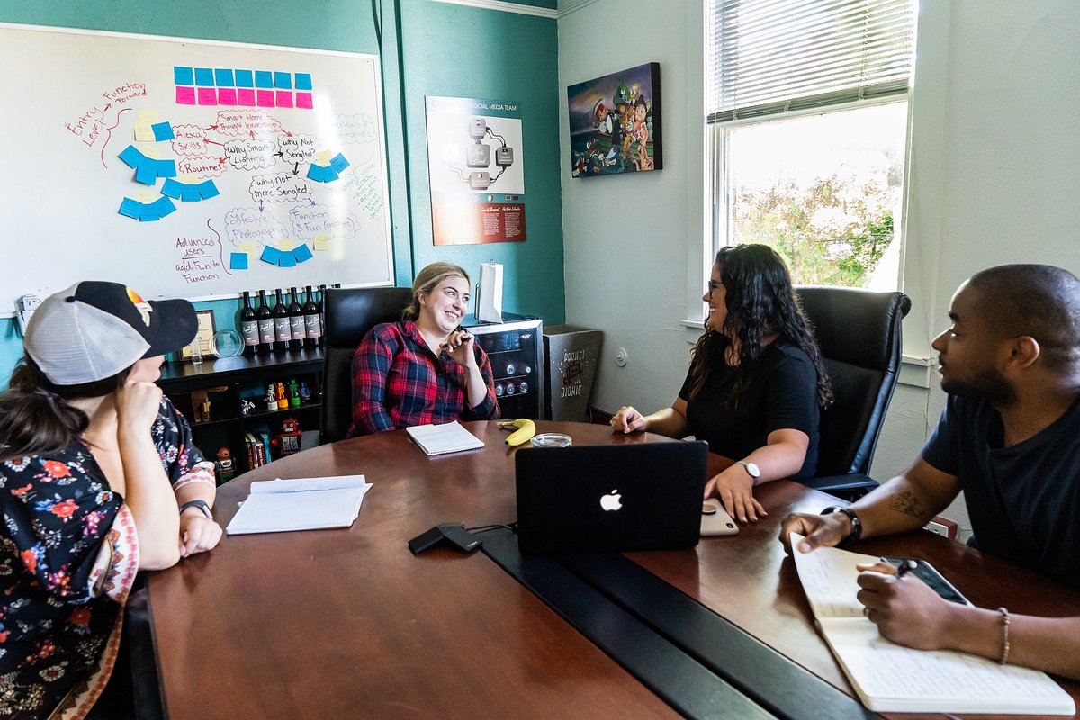 ProjectBionic's tweet photo. To be great, you need a great team. 

We've assembled a top-notch one that includes expert strategists, creatives, branding specialists, marketing analysts, and a few four-legged pups just to balance things out. #ProjectBionic #SocialMediaMarketing

https://t.co/LHrEpGMJ1W https://t.co/cORHwzrjyC