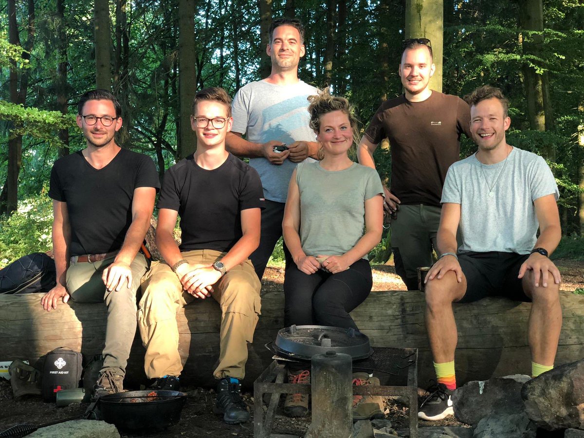 basvandervoort's tweet photo. Afgelopen vrijdag ging 3opReis met ons (https://t.co/XsO4Pk3xAp) op pad om in de Ardennen opnames te maken over back to basic kamperen. Leuk om aan mee te werken! #BNNvara #3opReis https://t.co/xzFTZQaEqn