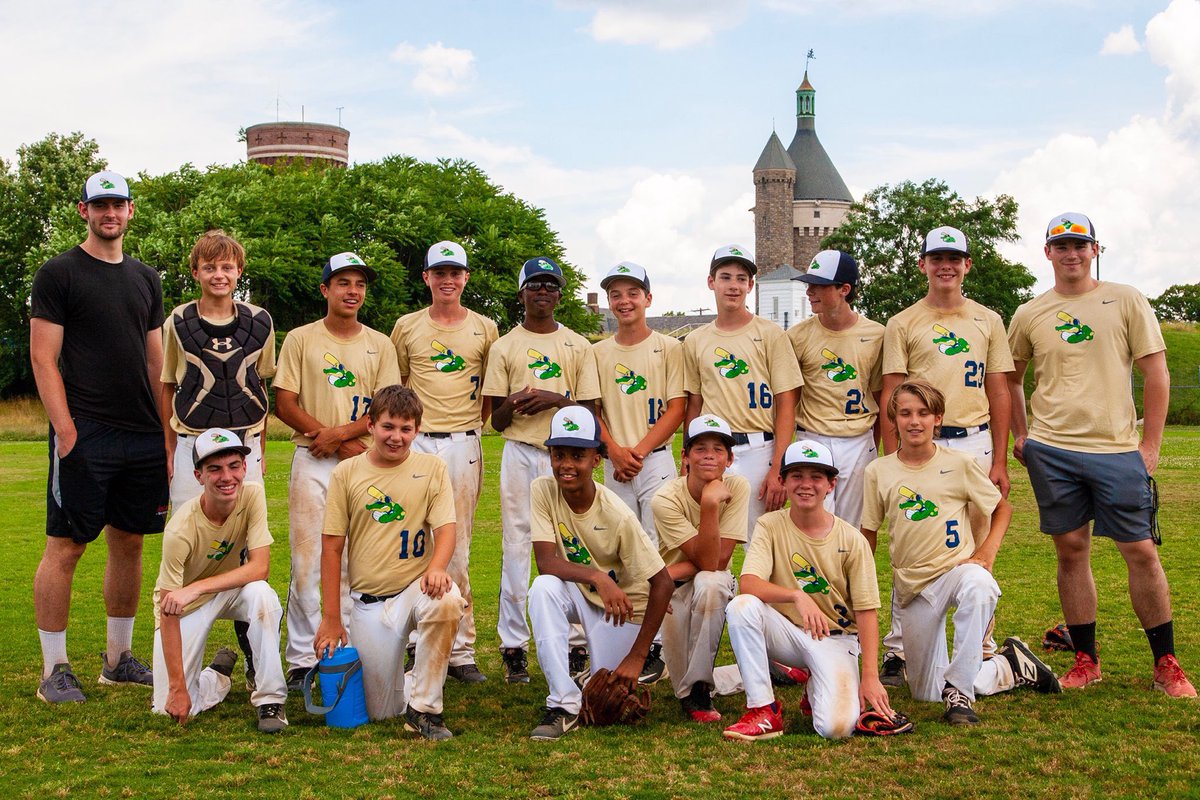 Coaches Luke and Ben with <a href="/GatorballDC/">Gatorball Baseball</a> 13U team. On Saturday, 13U topped Mizuno Outlaws 15-5 with Diego Arrieta contributing 4 RBIs.