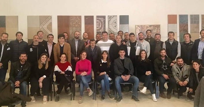 #empresa y #sindicato visitando juntos la planta industrial de <a href="/AlberdiDESA/">Alberdi Desarrollos</a>. Les mostramos y contamos más de esta recorrida en el hilo 👇