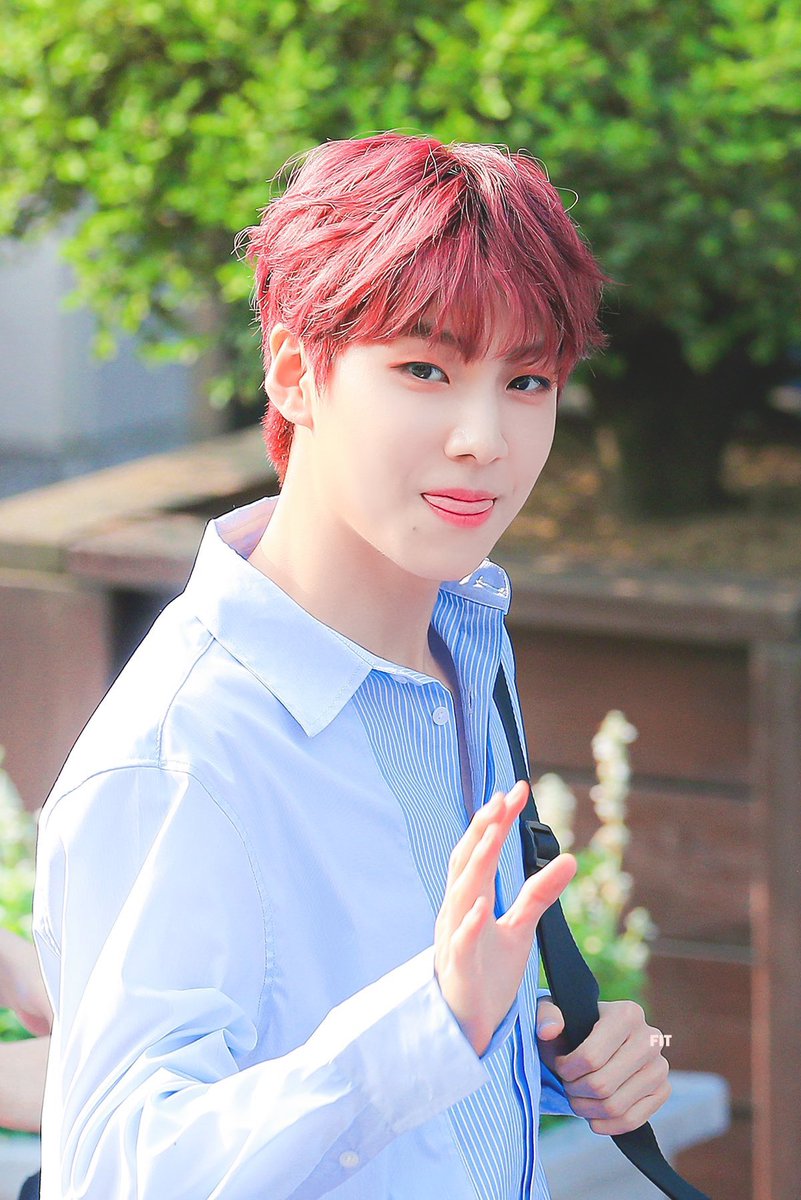 BokZaa_'s tweet photo. 나 진짜 이은상 혀 악개 https://t.co/4FSfuejdpD