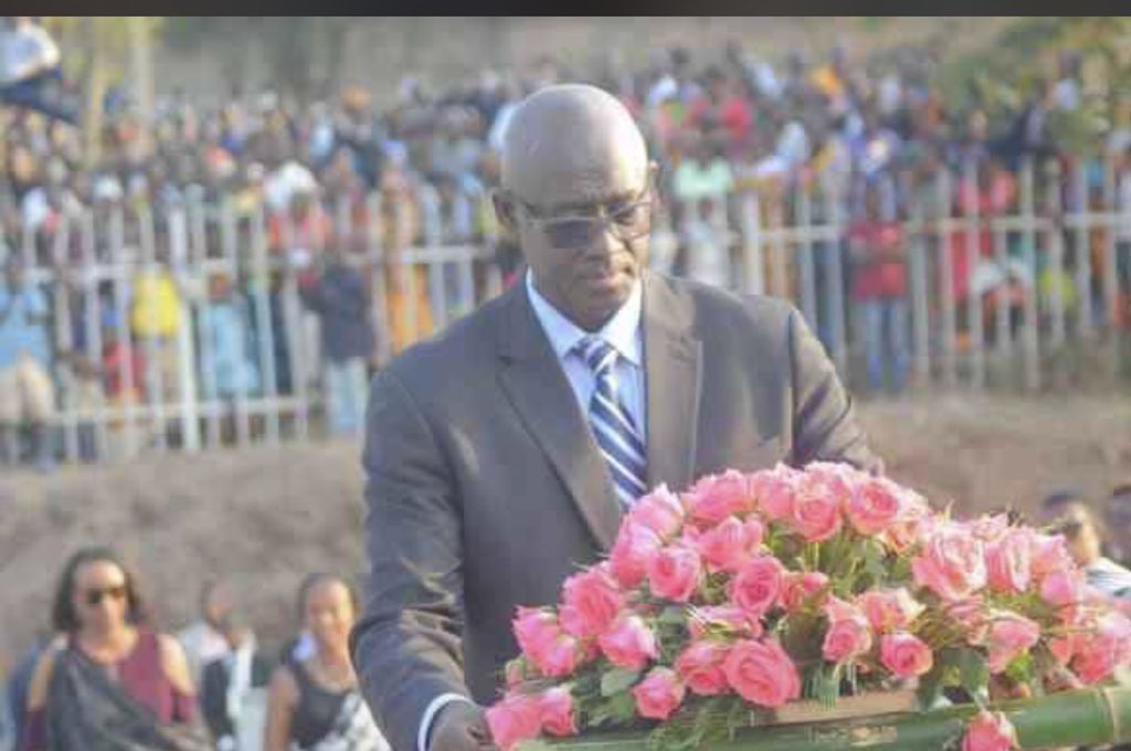Thank you so much Honorable Minister @BusingyeJohns for being with us all along the #Kwibuka25 hundred days🙏🏾 Your special speeches were very comforting! 
@GAERGRwanda 
@AERGFAMILY