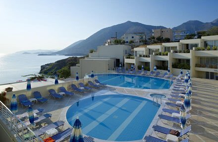 NicD44's tweet photo. Finally booked me and @TD86Shark a holiday ๐ฌ๐ทโ๏ธ๐น #4weekcountdown #Crete https://t.co/vUC3BjpgDi