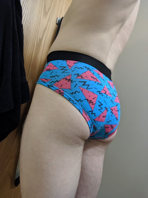 #gay #gaykink #gaykinky #sissy #sissyfag #fagpussy #cumdump #smooth #ass #bottom #boypussy #undies #underwear