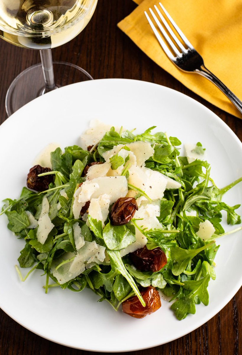 Dive into #MeatlessMonday with our Arugula and Tomato salad with Grana Padano and Lemon Vinaigrette.