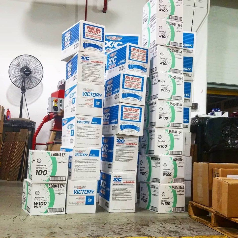 AviOilOutlet's tweet photo. 4:15pm on a Monday...most would shut it down and call it a day. Not us. This is heading out as we speak to another happy customer.

Did we mention FREE SHIPPING ON ALL ORDERS OVER $75!
Visit our site today!
https://t.co/F6fHPLixFW https://t.co/svXs7u8ZUX