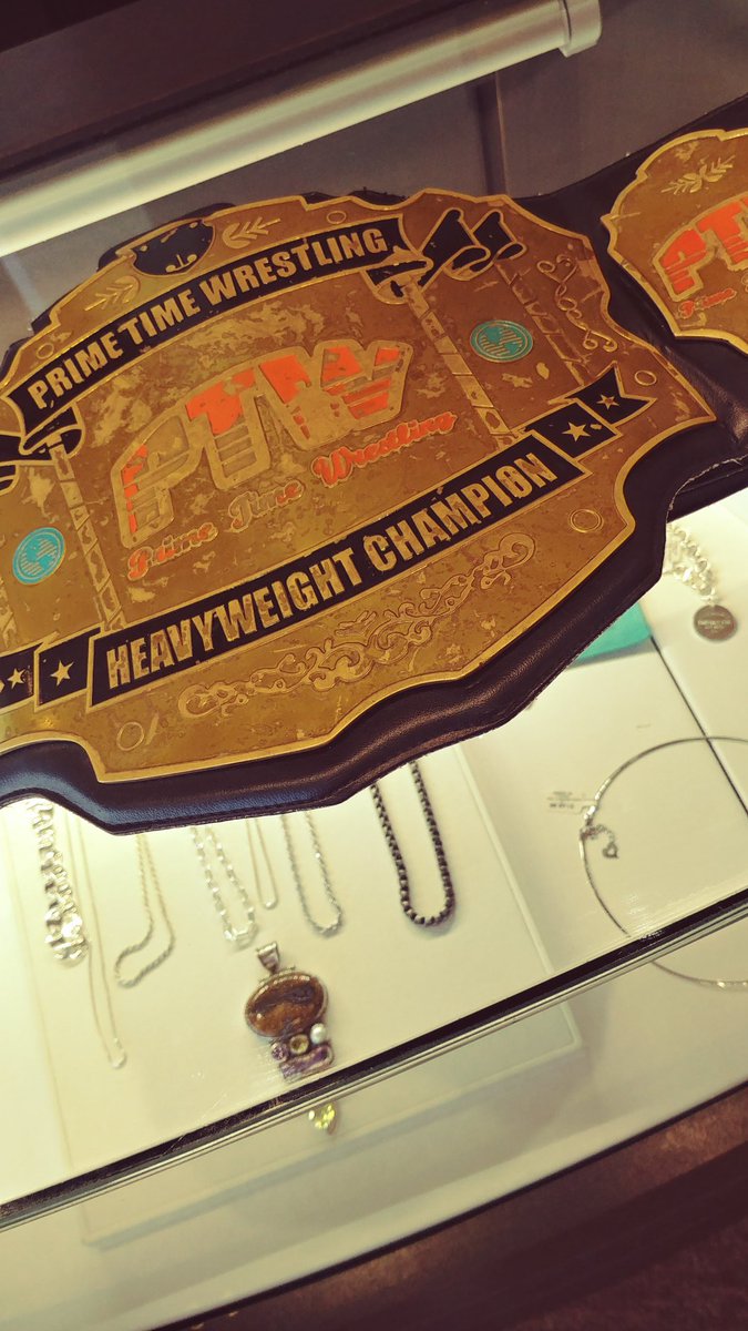 HollywoodSwayze's tweet image. This championship was made for common people. Not a #Star.  #Itstimeforachange @PTWrestling @AgentGWeinstein @HollywoodRexy