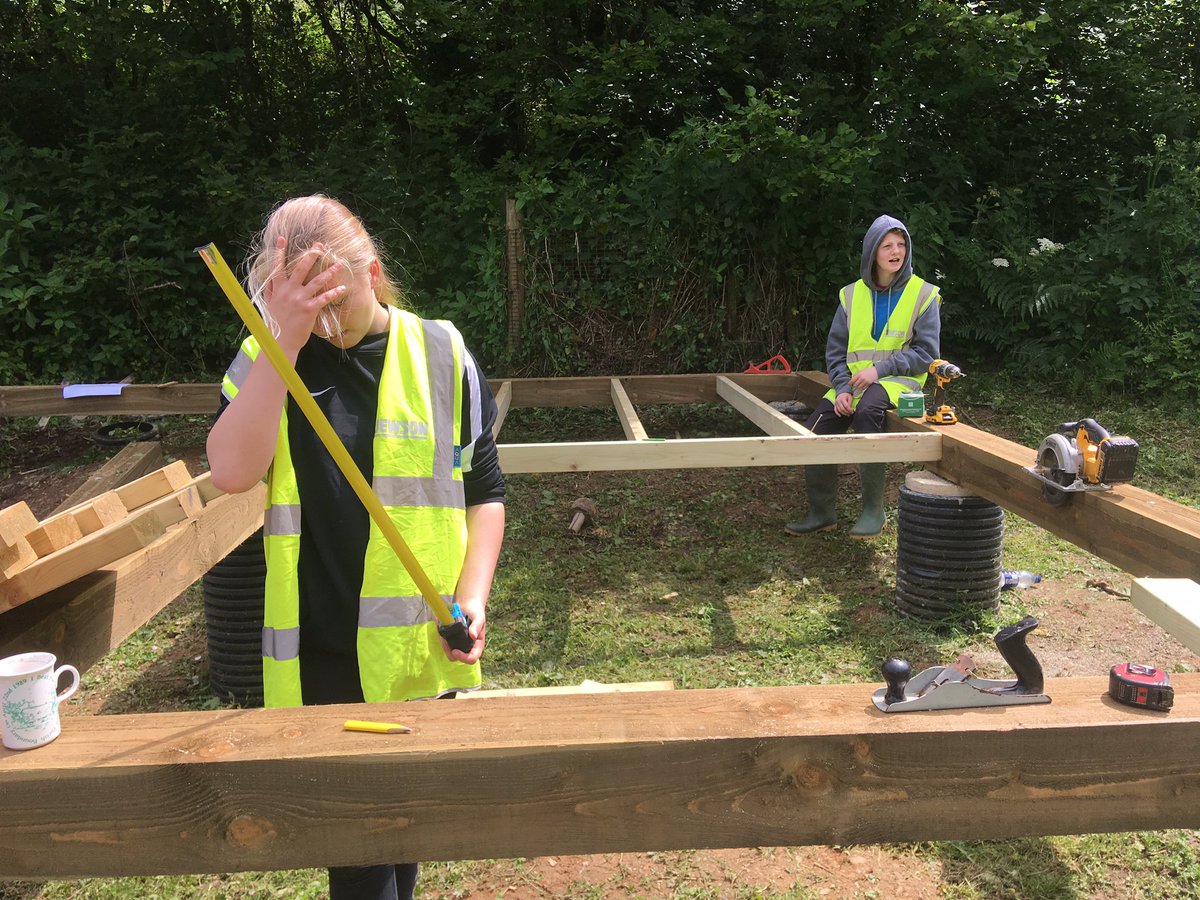 GreenlanesC's tweet photo. 2 months of #logcabin building with #students from @KEVICC loads of fun and #outdoorlearning 
#devon
#lifeskills
@atriumstudiouk 
@Southdartmoor 
@DartmouthAcad 
@KingsbridgeCC https://t.co/o9qeKP2koW