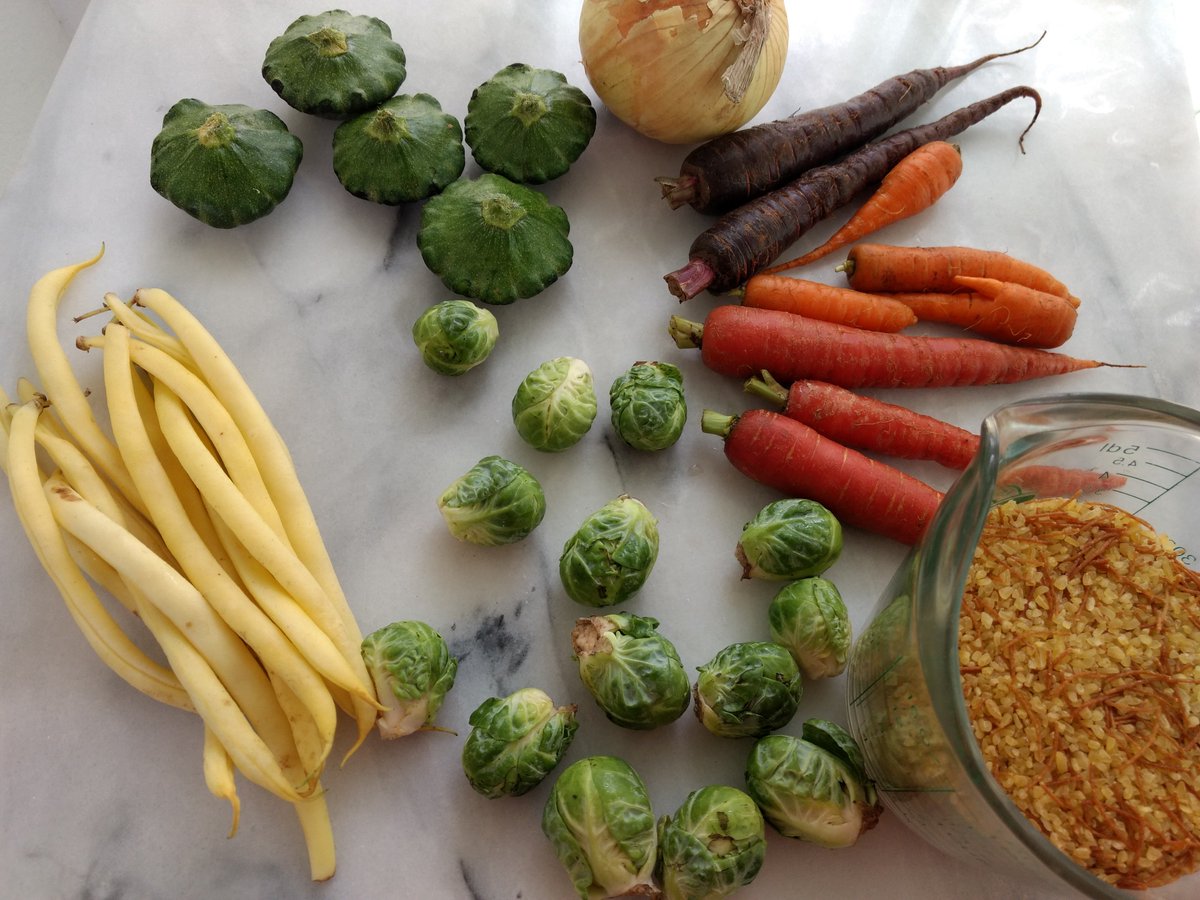 Foodfaye's tweet photo. What a treat to have baby vegetables! I made this #Mediterranean-inspired one-pot dish of #bulgur & vermicelli pilaf & sauteed onion, topped with cooked, then sauteed baby vegetables with #olivoil & garlic, garnished with #pepitas & #pinenuts.
@MelissasProduce
#MeatlessMonday https://t.co/5gpES3LIKv