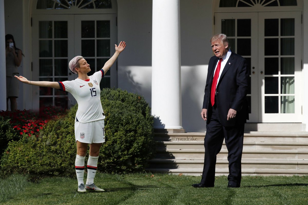 ryandrake's tweet image. Dear @mPinoe, If you do go to the WH, this is how you should greet @realDonaldTrump. #USWNT #USAsoccer #MeganRapinoe #WomensWorldCup 🇺🇸🌎☕️