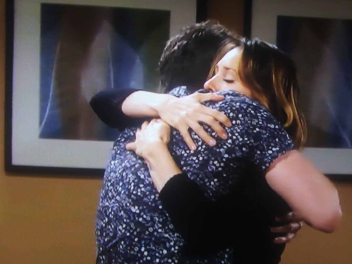 MichaelSantang5's tweet photo. #YR Adam "I have a surprise for you"
#Chlevin reuinted
ππππππππππππ
(Thanks Adamπ)
I have waited almost 2 1/2 years to see Chloe and her "Bad Ass(@gregrikaart)" together once againπ
I am overwhelmed with joy
βΊβΊβΊβΊβΊβΊβΊβΊβΊβΊβΊβΊ
ππππππππππππ https://t.co/OSP4ydoZoR