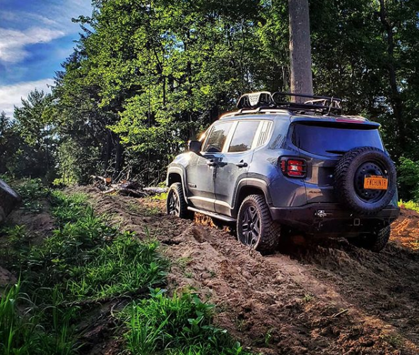 Always fun to hear from @renebabe_the_renegade and her adventures. Thanks doe the tag!

 Check out our website and save 14% with #PromoCode FREEDOM14

#SupremeSuspensions
#LevelingKit
#JeepRenegade
#trailhawk
#JeepsOfInstagram
#GMC
#Chevy
#Ford
#Dodge
#Toyota
#Nissan
#Jeep