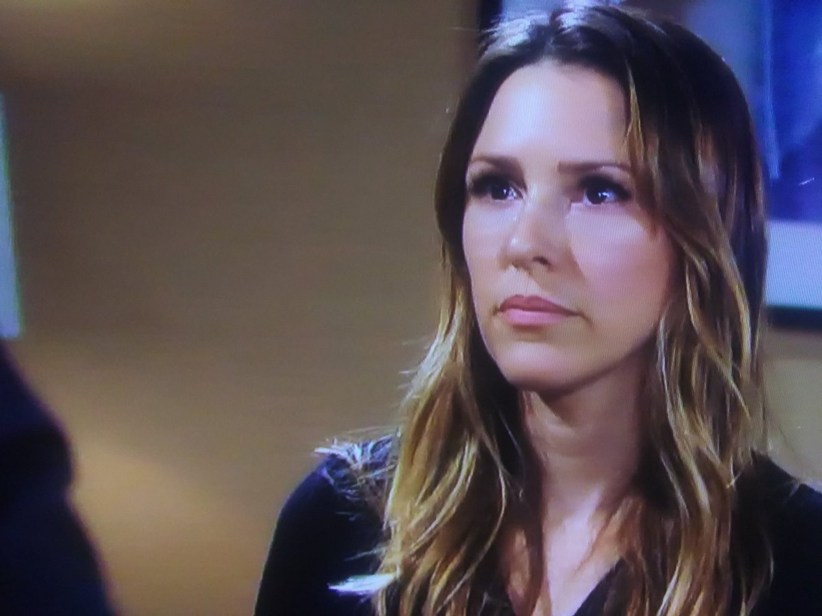 MichaelSantang5's tweet photo. #YR #Chlevin
Adam is releasing Chloe(YAAAAAYYYYYY!!! Smart manπ). But...
Chloe to Adam "I want a moment with you. Alone"
Showdown!!!!
Chloe Mitchell Fisher vs Adam Newman
(My money's on Chloe. She's a spitfire with a short fuse ready to explode) https://t.co/nQI0eGYB0b
