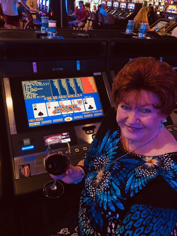 BinionsLV's tweet photo. Congratulations to Patti for winning an awesome $4,000 jackpot! #pattihappens Patti was playing one of her favorite $5 #DoubleDoubleBonus #videopoker machines and landed a 4 deuces with a kicker #jackpot! She had just landed a $1,250 jackpot https://t.co/MaGnCLSoK1