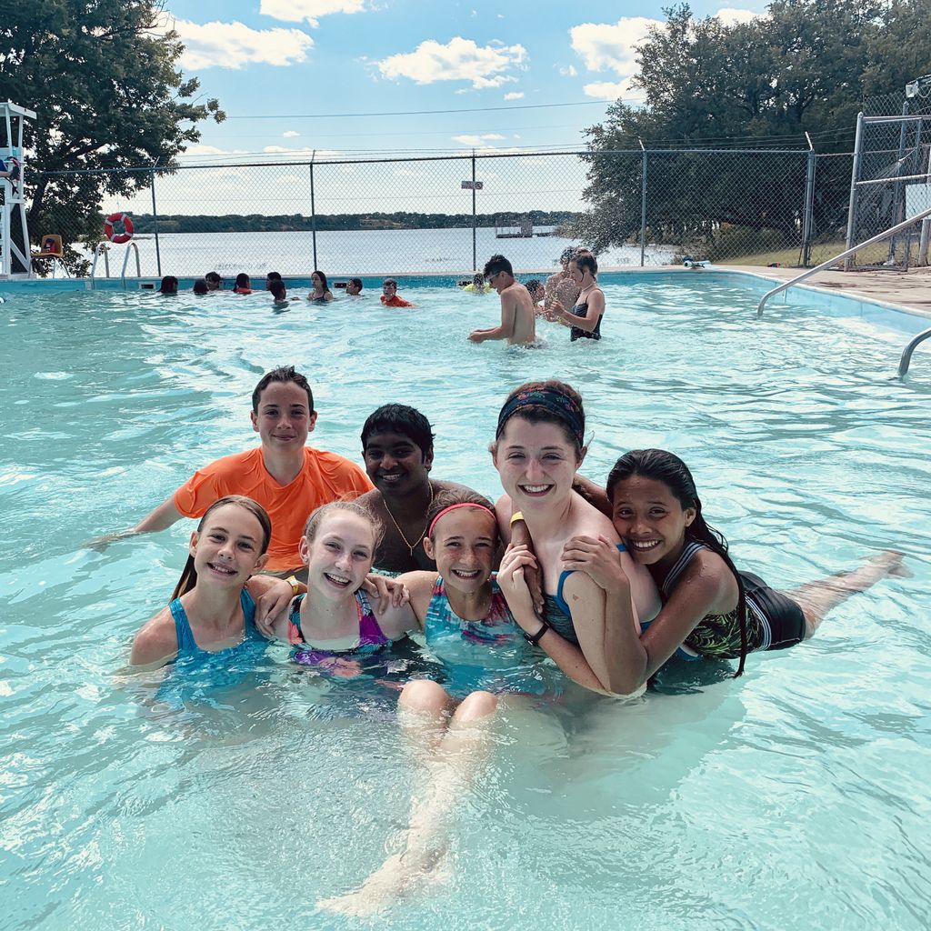 horizoncamps's tweet photo. summer fun in the summer fun☀️#heartoftexas #horizoncamps #bestcampever https://t.co/T26N5qQYJn