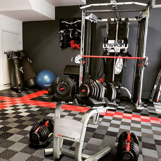 inspirefitca's tweet photo. No monthly gym memberships here. This at-home gym is beautifully put together by alvargas_209. #athomefitness #inspireFT2 https://t.co/oUVbfxQfCu
