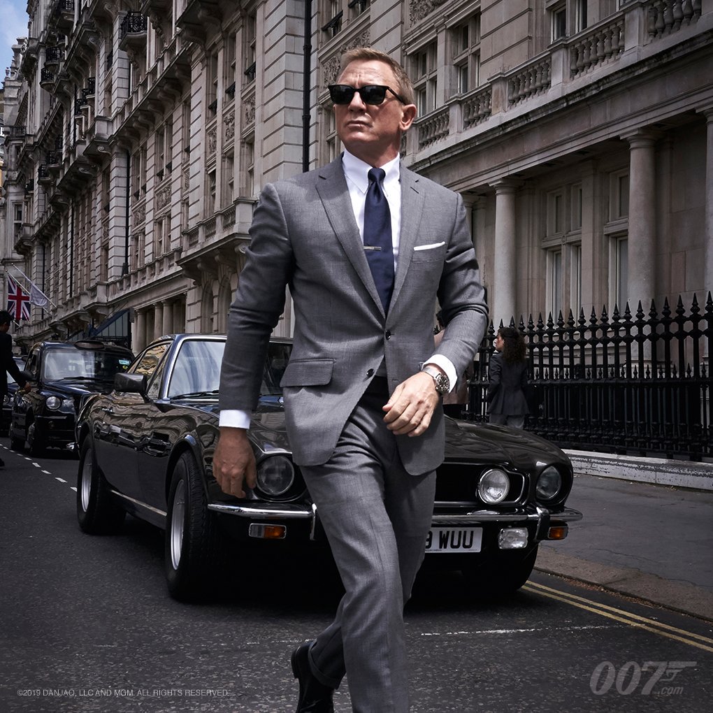 Bond is back! Here's the first look at Daniel Craig as 007 in #Bond25