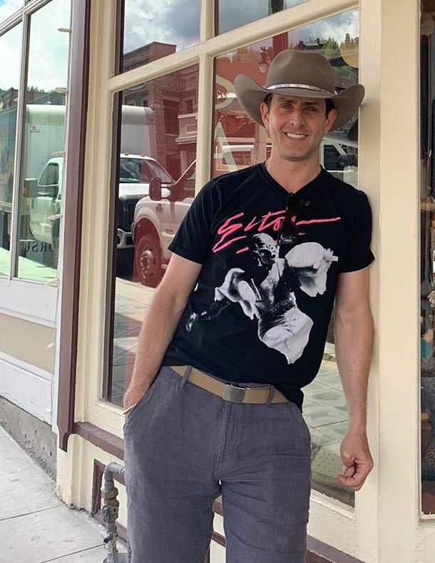 RockinRachi92x's tweet photo. Double whammy! (couldn't resist, I'm done now I promise lol) 😜😍😉✨🔥 @joeymcintyre - #NewKidsOnTheBlock #NKOTB #JoeyMcIntyre #JoeMac #BHLove #MacThread #ManCrushMonday #ManCandyMonday 💗 (📷: credit to owners, these are not mine) @JoeysPackage @JoesHoesArmy @JoeMacgirl1980 https://t.co/6E80ekN8gK