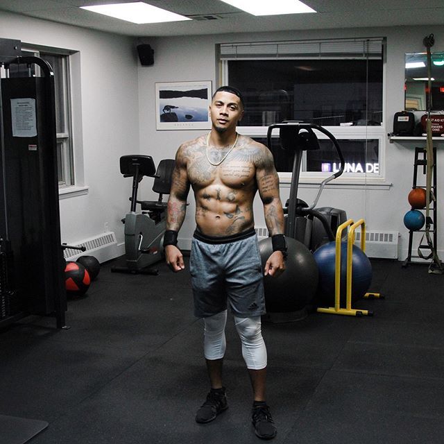 MenStrongFit's tweet photo. #GetRipped with @itslltj at https://t.co/U1nZ0tmr3g for only a one time payment of $9.99 (no strings attached!) #hustle #menstrong #ripped #shredded #fatloss #fitfam https://t.co/fHDWUy1wnN https://t.co/rDa4U0zRez