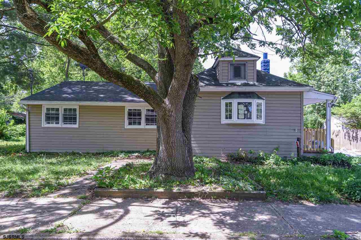 KWRAS794's tweet photo. See a virtual tour of one of our newest #listings 31 Lakeview Ave #PennsvilleTownship #NJ  https://t.co/7fRGhtbqNX https://t.co/rezLjBzbiq