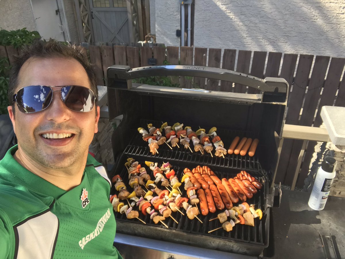 RKlewchuk's tweet photo. Go @sskroughriders ! 30ish family cheering for our team! #selfies #backyardhosting https://t.co/TOgdQetpZK