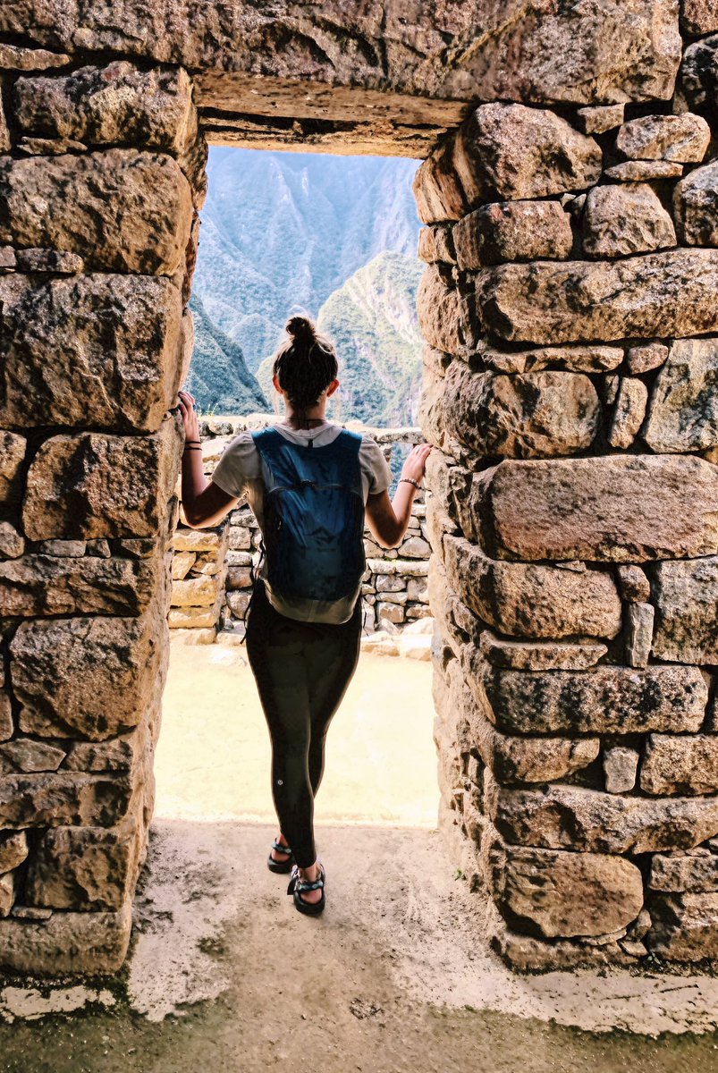 lolo_co_'s tweet photo. Call me adventurous https://t.co/jcEuUBms8C
