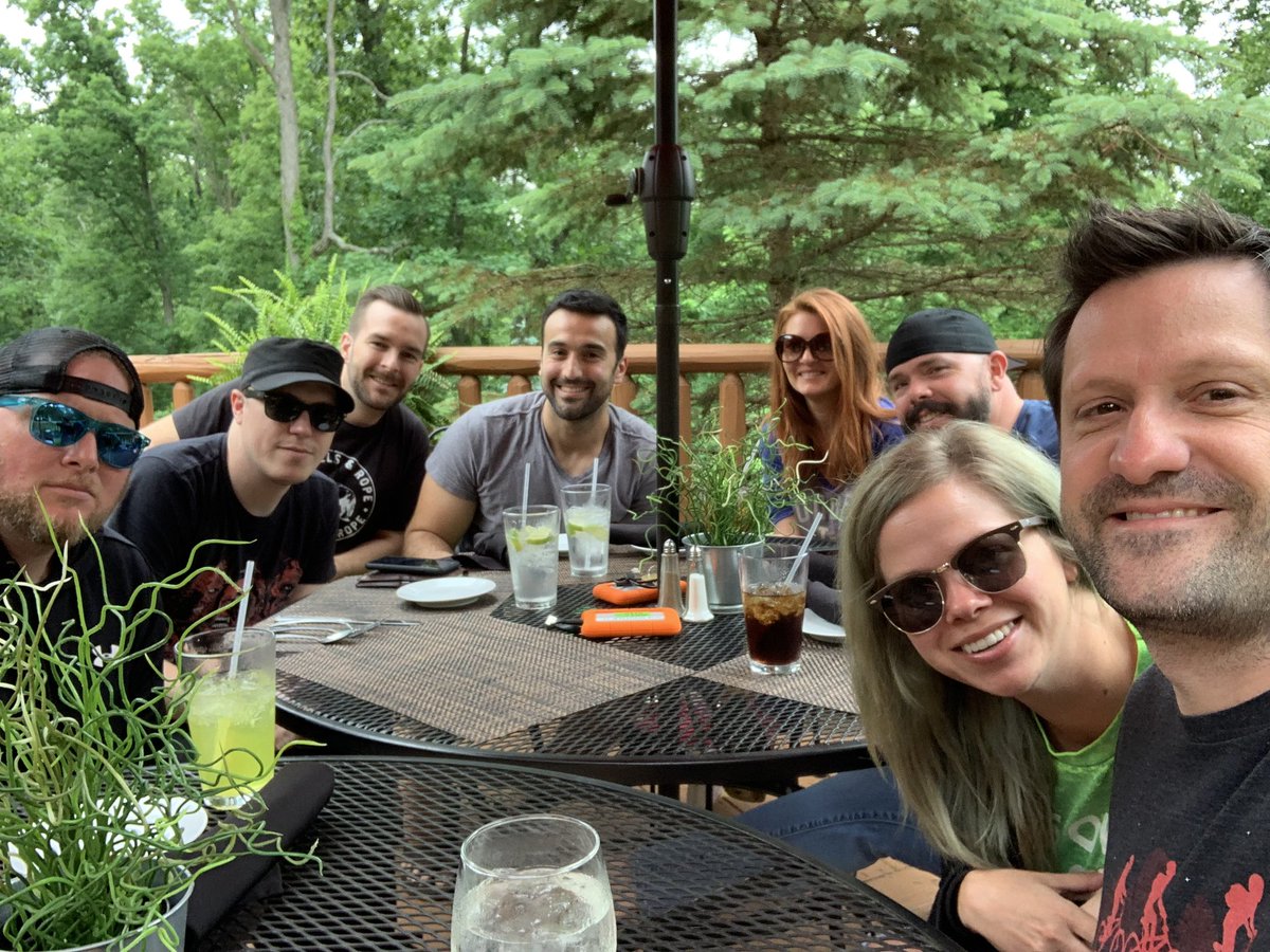 grantswilson's tweet photo. This team!! The wonderful team of the new #GhostHunters on @aetv I can’t wait for you folks to get to know them! https://t.co/9HjtNWMb5k https://t.co/KIR3ZAcTQT