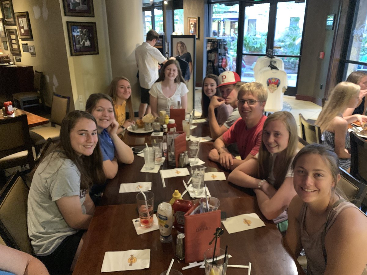 MPCGFBLA tweet media