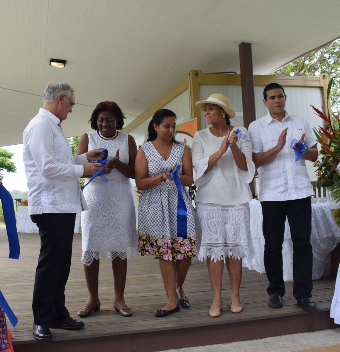 QuijanoNilda's tweet photo. Momentos emotivos vividos en la firma del convenio de cooperación del patronato de Portobelo y San Lorenzo @ptyppsl con el @canaldepanama #PatronatoDePortobeloYSanLorenzo #ApoyaAlPatronato https://t.co/Sh1Z6Z9wgy