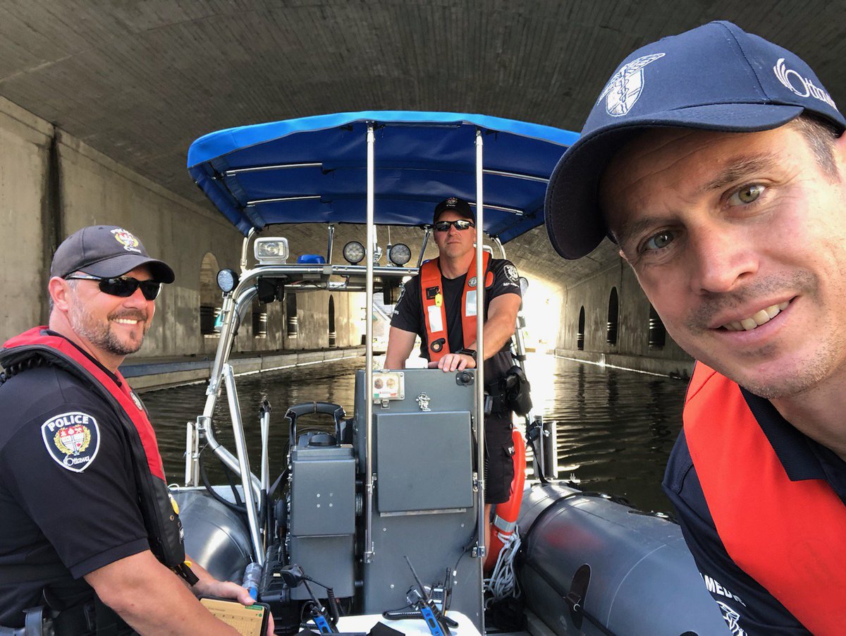 Great partnership in boats for #CanadaDay2019 <a href="/OttawaParamedic/">Ottawa Paramedic Svc | Service paramédic d'Ottawa</a> &amp; <a href="/OttawaPolice/">Ottawa Police</a> here for the boating community  #HappyCanadaDay