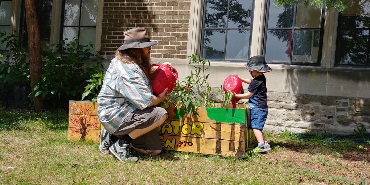 MrBarltrop's tweet photo. #EcoSchools - the Extra Curricular that doesn't care if it's summer, or #CanadaDay. Few things better than spending a beautiful day watering the @wtcstdsb pollinator garden with my son.
@EcoSchoolsCAN @EcoSchoolsTDSB @TDSB #TDSB #WTCS #Environment #Gardening #WhatBinder https://t.co/0BkVvWHSpv
