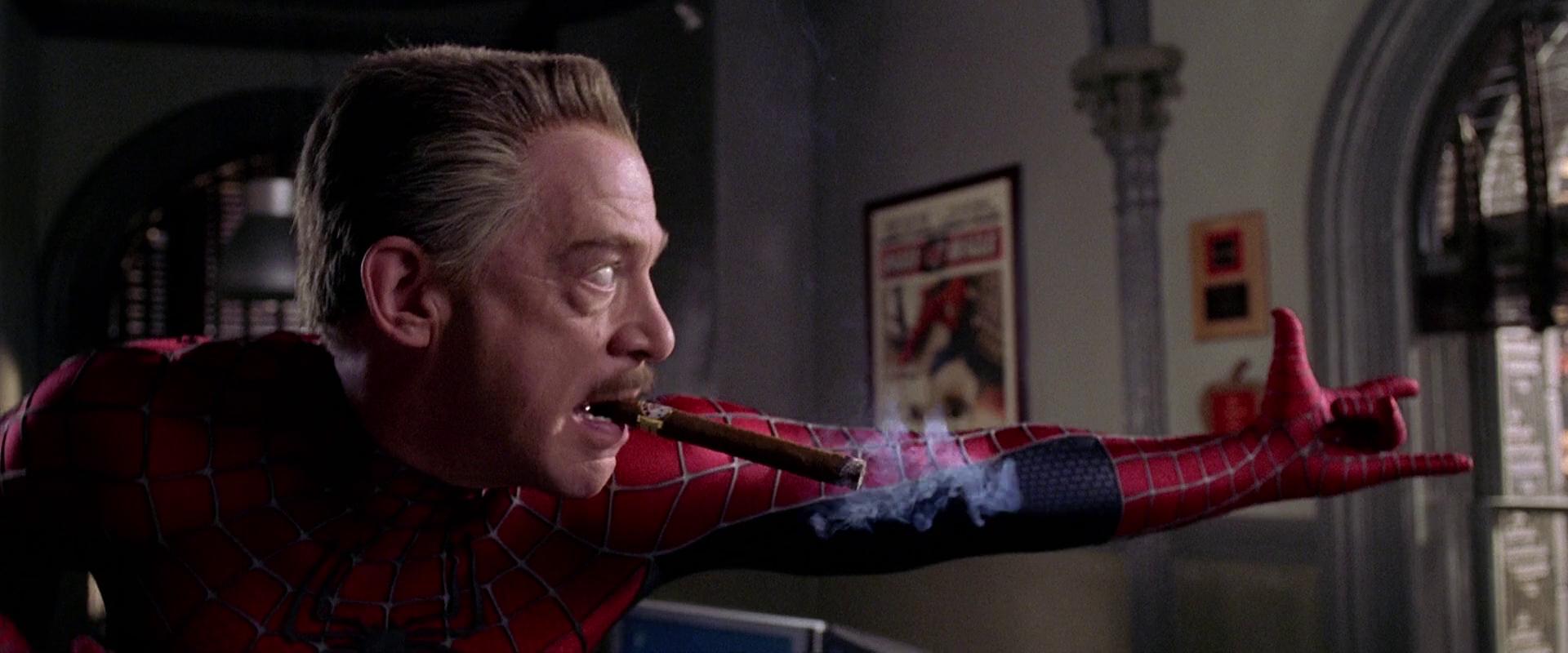 Джей джона джеймсон дж к симмонс человек паук. Паук джой. Дейли бьюгл джей джона джеймсон. Джей джона джеймсон. Паук джой.