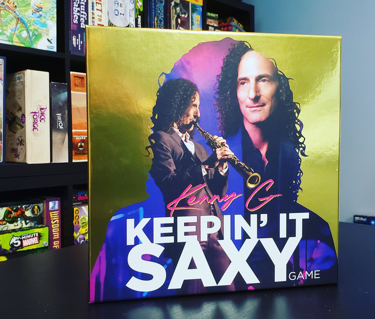 OneBoardFamily's tweet photo. Thank you @kennyg and @biggcreativellc. Our gaming date nights will never be the same.
#SoSaxy #SmoothJazz #KeepinItSaxy https://t.co/7Wfly6EZsj