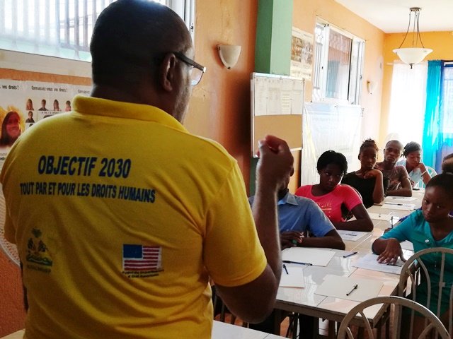 GradeHaiti's tweet photo. GRADE in partnership with @MENFP_Education @MJSAChaiti @YHR_SA @PartnersGlobal started its civic education, human rights trainings in the city of Jeremie, Haiti to raise citizenship awareness among Youth. GRADE shapes dynamic citizen to rebuild Haiti Sponsorship @USEmbassyHaiti https://t.co/CtGMcUU4c1