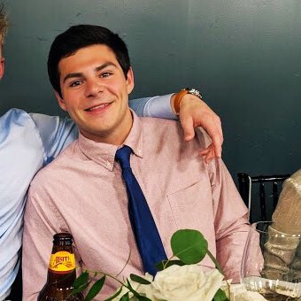 andrewchanecka's tweet photo. #NewProfilePic https://t.co/YaaPXFO3h4