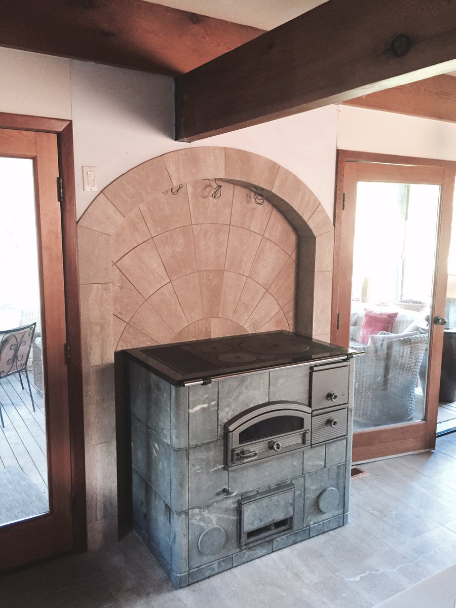 MasonryHeaterDH's tweet photo. Just wrapped this up in Delton Michigan! Original design (drawing) and final design (photos). #MichiganMasonryHeat #GreatCollaboration https://t.co/CXzfs19zVL